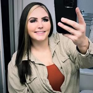 Meet your Posher, Kaitlyn